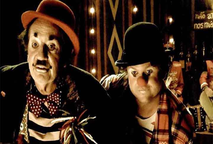 Em O Palhaço, ele também atuou como protagonista, mostrando sua habilidade de transitar entre funções criativas.