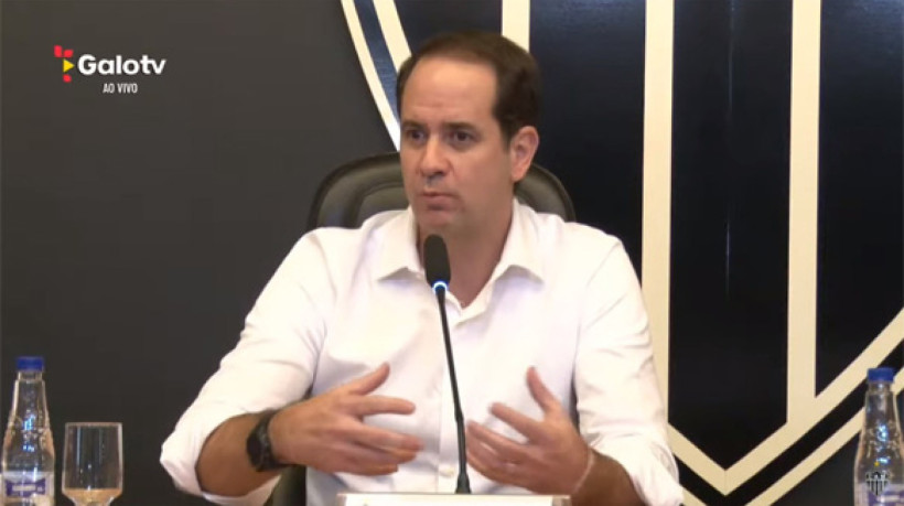 Durante reunião com a imprensa, clube informa que a dívida cresceu em R$ 90 milhões em 2024, em comparação com o último balanço