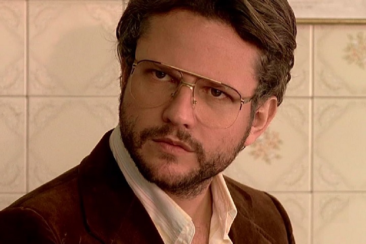 Em 2006, ele brilhou ao viver o controverso personagem Lourenço em O Cheiro do Ralo.