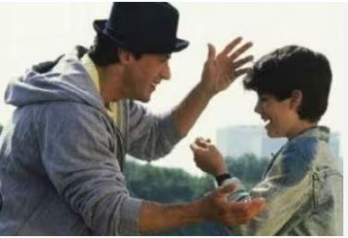 No filme, o ator revela que o personagem vivido pelo filho em Rocky V inspirou-se na relação dos dois. Na trama, a paixão pelo boxe é que une pai e filho. Tentei pegar algo [para o roteiro] que realmente é o que eu gostaria de ter feito na vida real, mas não fui capaz de fazer, confessou.
