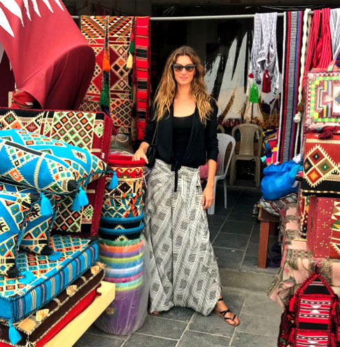 Gisele é uma das pessoas mais ricas do seu meio profissional e costuma faze doações para projetos de caridade.. Segundo o Celebrity Net Worth, que informa o valor da fortuna de celebridades, Gisele tinha um patrimônio estimado em US$ 400 milhões (R$ 2,1 bilhões) em 2022. 