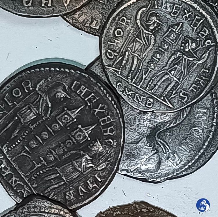 Das moedas encontradas, apenas quatro estavam com sinais de desgaste, mas mesmo assim, algumas informações gravadas no bronze foram preservadas.
