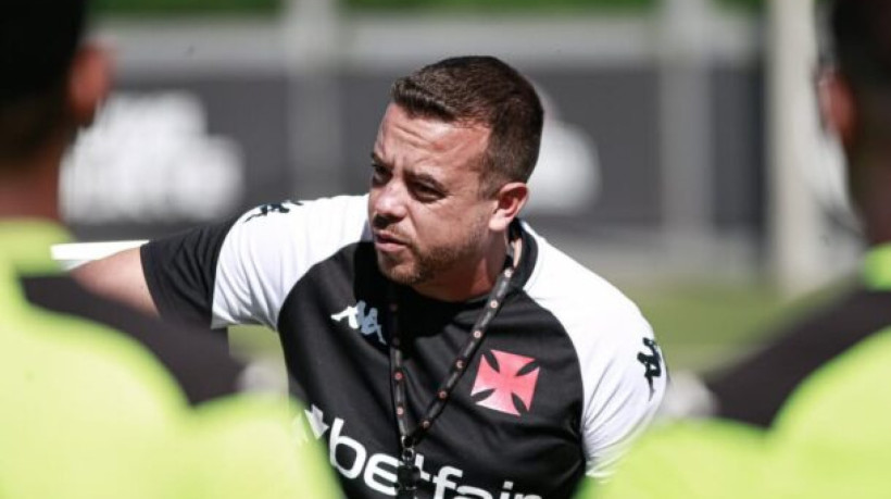 Interino comandou o Cruzmaltino no empate em 1 a 1 com o Nova Iguaçu, em São Januário, pela estreia do Carioca