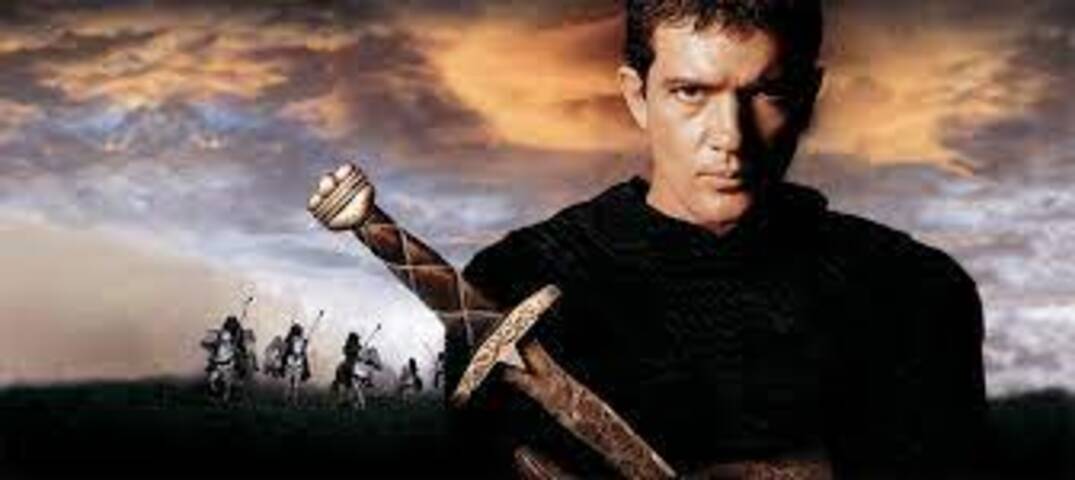 Aventura lançada em 1999, dirigida por John McTiernan e estrelada por Antonio Banderas e Omar Shariff 