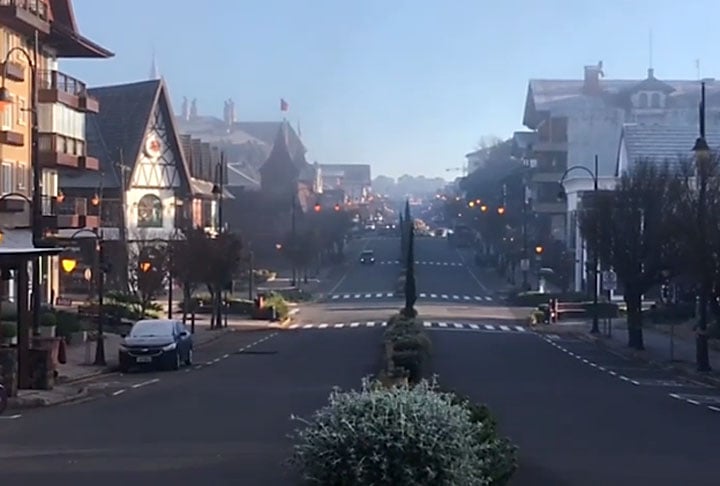 Canela (RS) - Um dos municípios mais famosos da Serra Gaúcha. Tem como ponto forte o turismo. Com 45 mil habitantes, fica a 837 metros de altitude. Historicamente, sempre tem algum dia com temperatura abaixo de zero no inverno. 