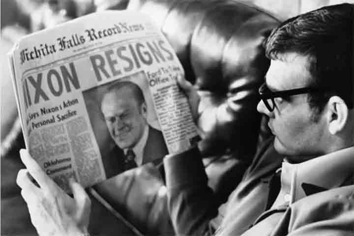 Por mais de três décadas, a fonte dos jornalistas ficou conhecida pelo apelido de Deep Throat (“Garganta Profunda”, em português). 