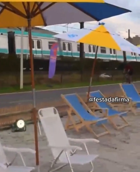 O número é modesto se for comparado às mais de 20 milhões de visualizações que o vídeo promocional alcançou nas redes sociais.