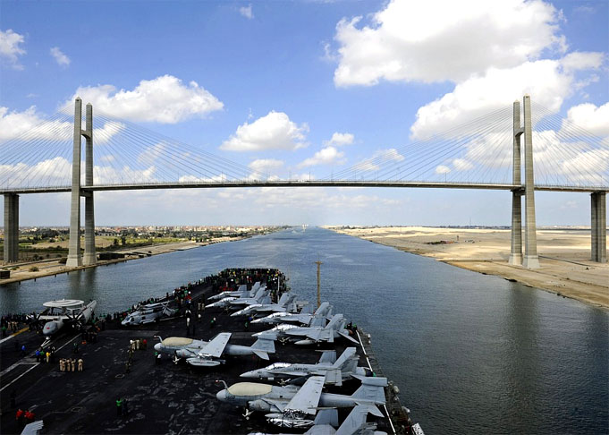 A derrota em El Alamein frustrou os planos de Hitler de controlar o Canal de Suez (foto) e o petróleo do Oriente Médio, enfraquecendo significativamente a posição alemã na guerra.