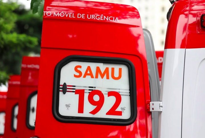 O Serviço de Atendimento Móvel de Urgência (SAMU) foi chamado, mas assim que o médico chegou ao local, o homem já estava morto.