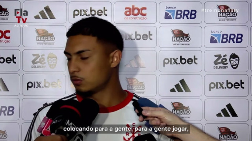Dyogo Alves mostra tranquilidade em representar o Flamengo: 'A pressão já passou'