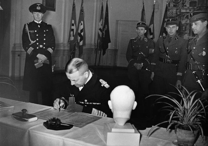 Ele foi julgado em Nuremberg e condenado à prisão perpétua, mas foi libertado em 1955, por motivos de doença. Morreu em 6/11/1960, aos 84 anos.