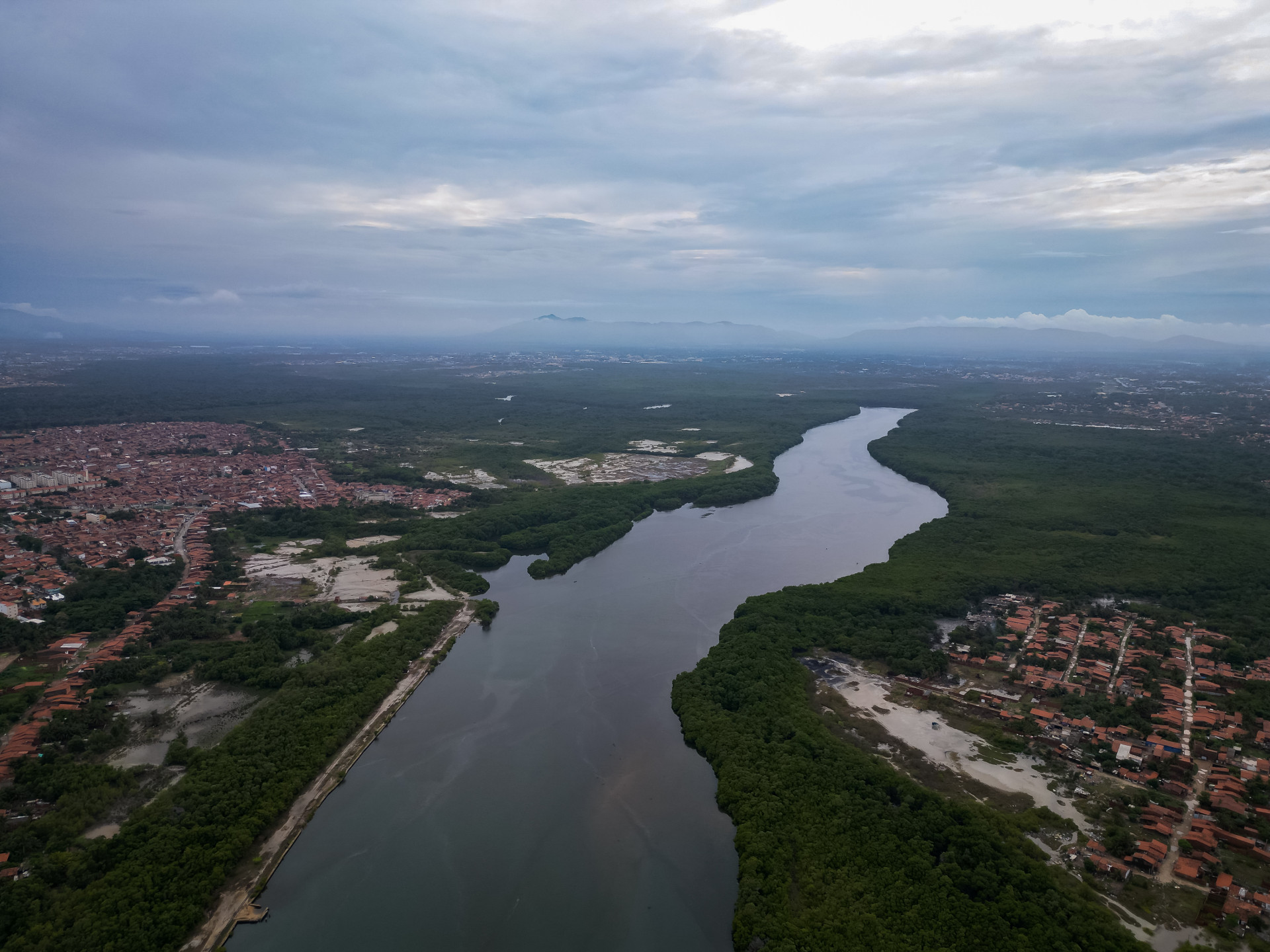 Rio Ceará, que está entre os assoreados em Fortaleza