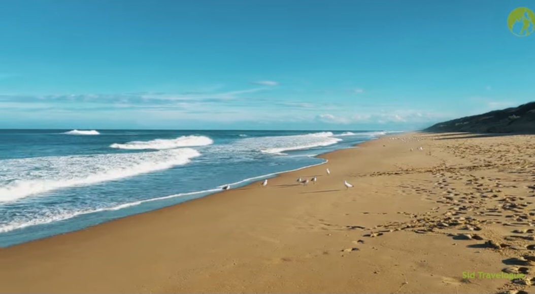 2ª Ninety Mile - Austrália - 151km - Localizada na costa sudeste de Victoria, a cerca de 260km de Melbourne. A 90 Mile é considerada uma das maiores praias panorâmicas, mais naturais e intocadas do mundo.