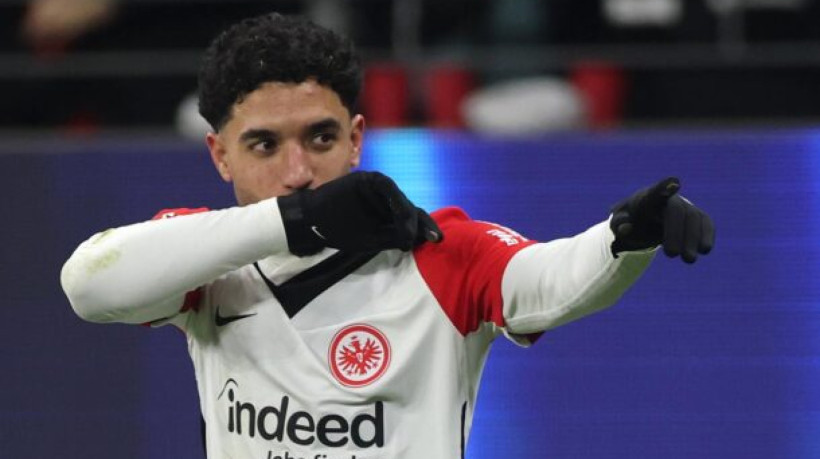 FRANKFURT AM MAIN, GERMANY - JANUARY 14: Omar Marmoush of Eintracht Frankfurt celebrates scoring his team's second goal during the Bundesliga match between Eintracht Frankfurt and Sport-Club Freiburg at Deutsche Bank Park on January 14, 2025 in Frankfurt am Main, Germany. (Photo by Alex Grimm/Getty Images)