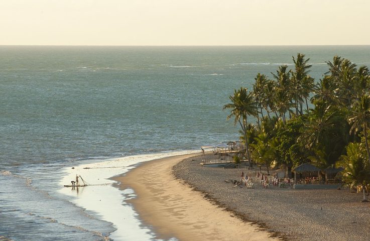 Conhecida como a Porta do Sol, devido à Ponta do Seixas (foto) ser o ponto mais oriental das Américas, João Pessoa tem várias praias famosas como Tambaú, Cabo Branco e a encantadora praia do Jacaré.