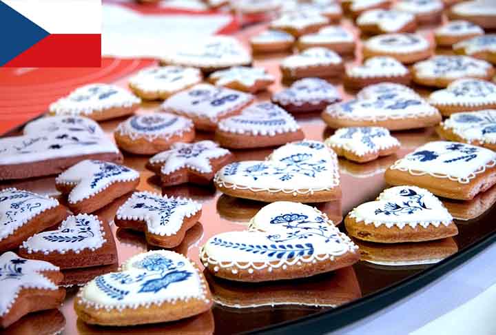 19º) Perníčky (República Tcheca): Também conhecidos como pernícios tchecos, esses biscoitos de gengibre tradicionais da República Tcheca são frequentemente feitos durante o Natal.