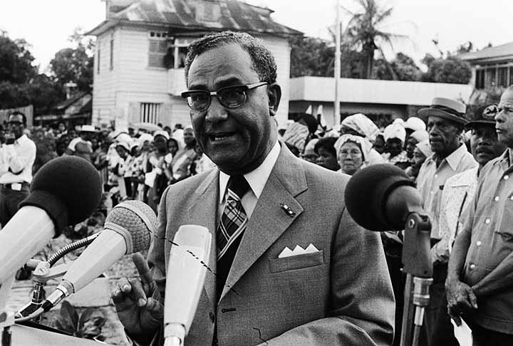 Ferrier foi o primeiro presidente do Suriname após a independência, desempenhando um papel crucial na transição do país.