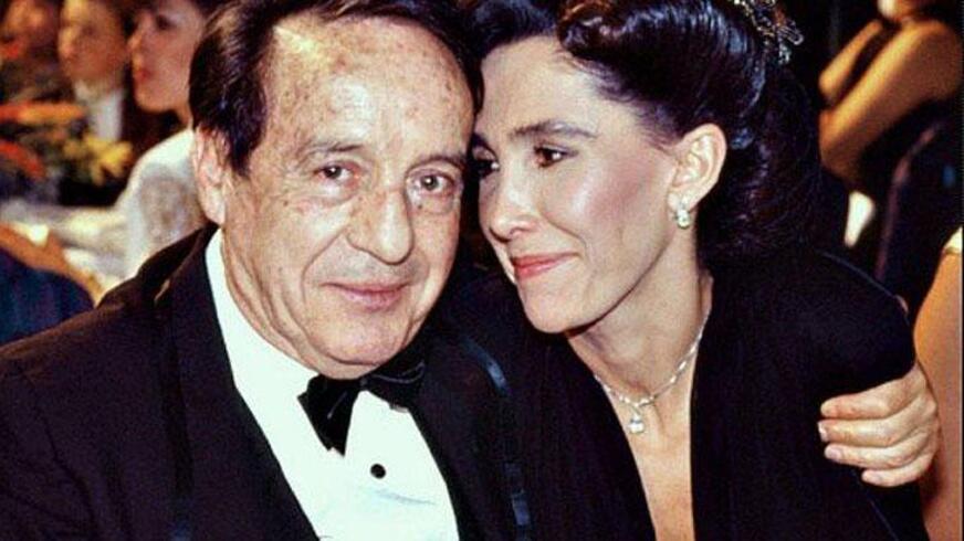 A atriz é viúva de Roberto Bolaños, o criador do seriado e intérprete do personagem principal - assim como no caso de Chapolin.