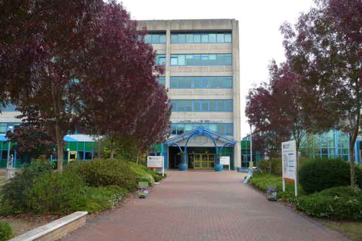 Além disso, a equipe deseja entender quais padrões de luz e sombra a Lua cria em Stonehenge e se eles podem ter tido significado para as pessoas que construíram e usaram o monumento.