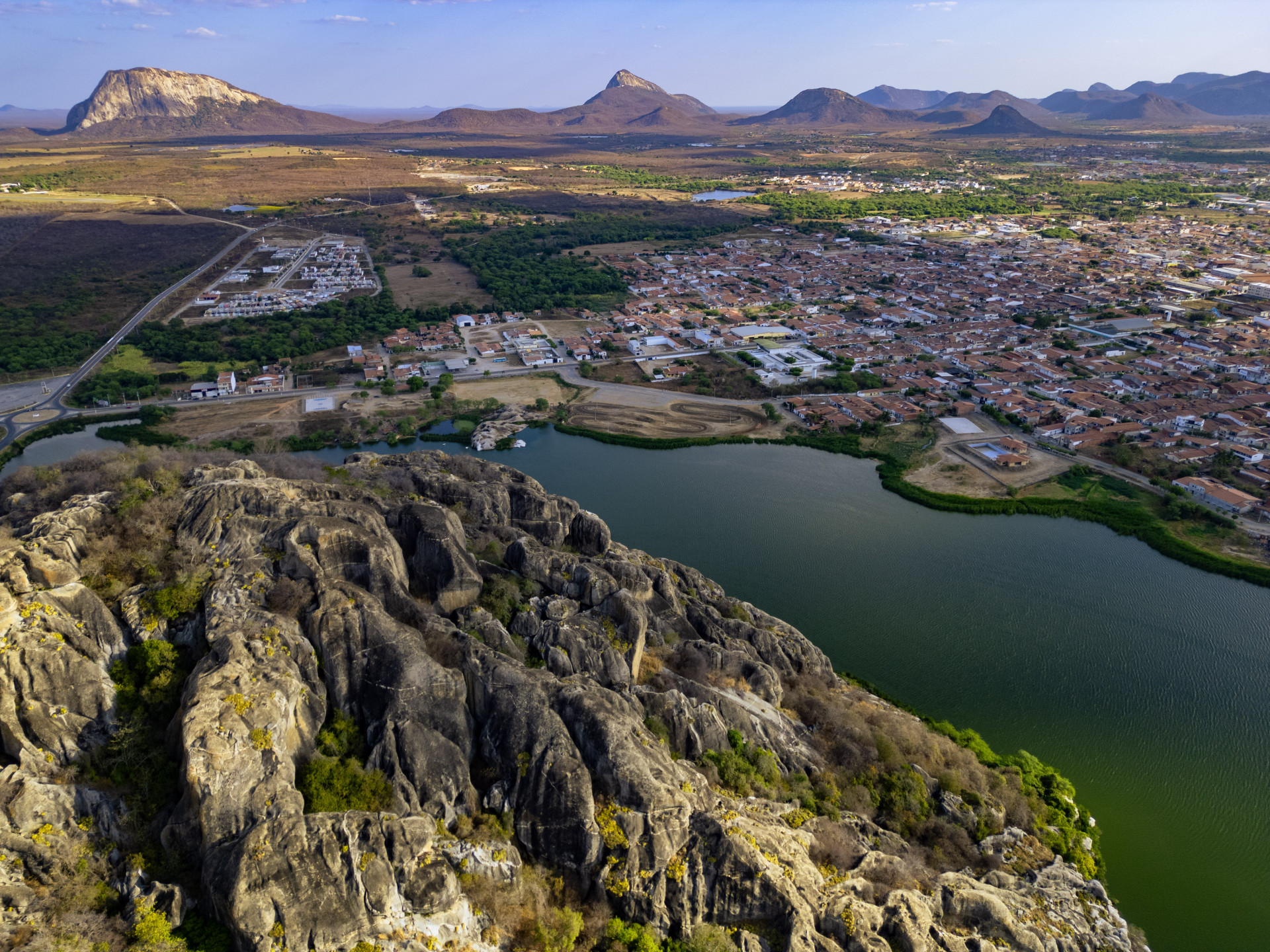 Imagem de apoio ilustrativo. Foto a&eacute;rea de Quixad&aacute; (Foto: FCO FONTENELE)
