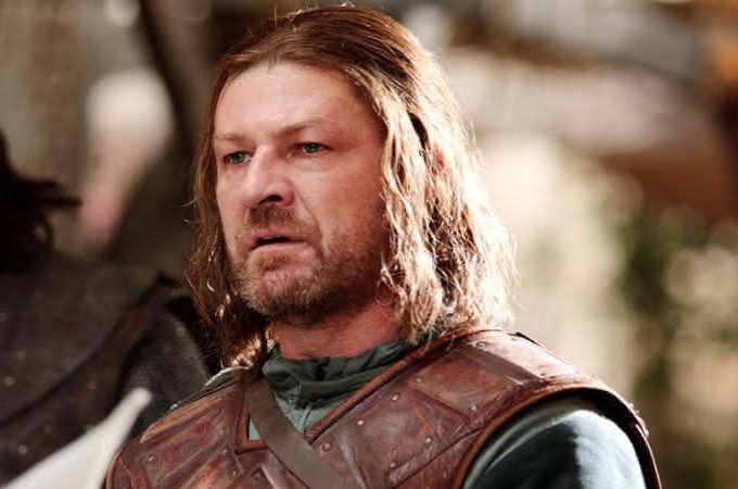 O próprio ator já entrou na brincadeira e elegeu sua morte favorita durante uma entrevista para o site brasileiro Omelete: a de Game of Thrones. Prefiro uma decapitação limpa e tranquila, afirmou, bem-humorado. 