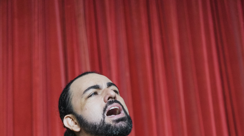 FORTALEZA-CE, BRASIL, 23-01-2025: Na foto, o cantor lírico Leandro Cavalcante. (Foto: Fernanda Barros/ O Povo) (Foto: FERNANDA BARROS)