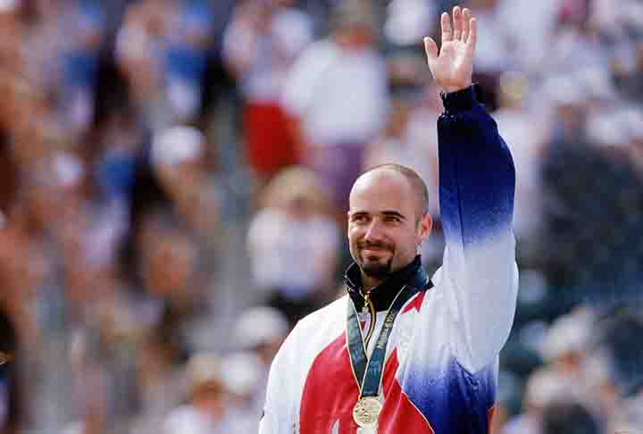 Em 2014, Agassi foi considerado pela Revista Tênis um dos 10 tenistas que transformaram a forma como o tênis é jogado. Entrou de vez para a história da modalidade ao conquistar o ouro nas Olimpíadas de Atlanta, em 1996, e obter o Golden Slam. 
