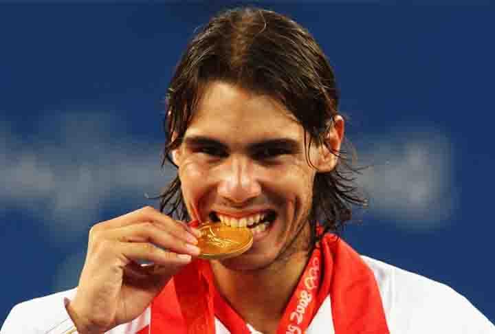 Ao conseguir o lugar mais alto do pódio nas Olimpíadas de 2008, em Pequim, também passou a fazer parte dos tenistas que conquistaram o Golden Slam.