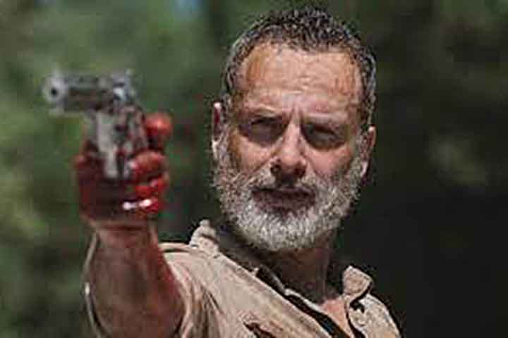 As 11 temporadas de The Walking Dead estão disponíveis no Brasil no streaming do Disney+.