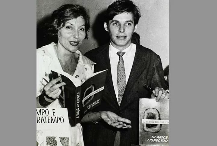 As raízes musicais de Jobim foram inspiradas na obra de Pixinguinha, lendário músico e compositor que iniciou a música moderna brasileira na década de 1930. 