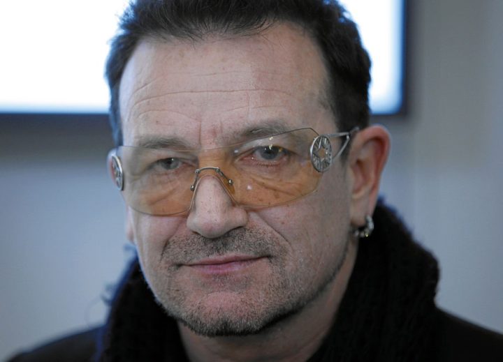 Bono Vox: O vocalista da banda U2 é co-fundador da “The Rise Found”, um fundo de investimentos que oferece soluções para que empresas consigam alcançar os Objetivos de Desenvolvimento Sustentável estabelecidos pela ONU.
