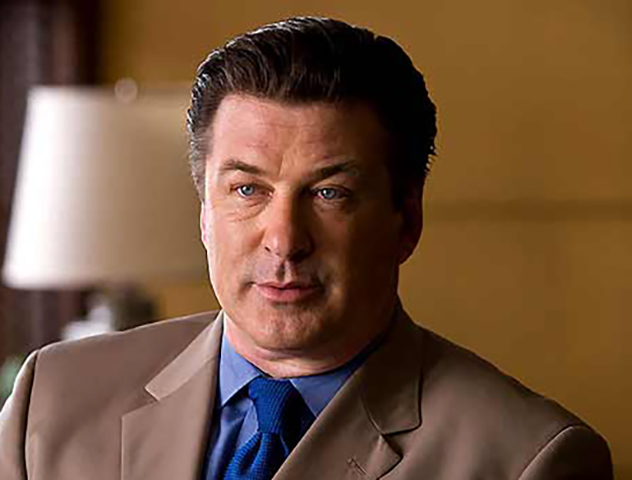 Alec Baldwin - O ator americano reconheceu que já até atrasou compromissos por causa da obsessão em deixar tudo arrumado. Ele não consegue sair antes de deixar tudo no seu devido lugar. 