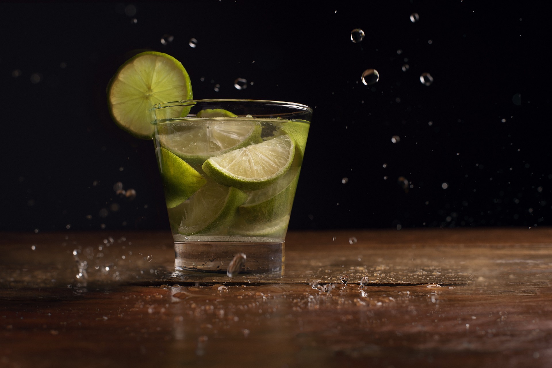 A Caipirinha obteve nota 4,4 numa escala de no máximo 5. Levando em conta que mais de 500 coquetéis foram avaliados, o terceiro lugar da caipirinha é sinônimo de sucesso.