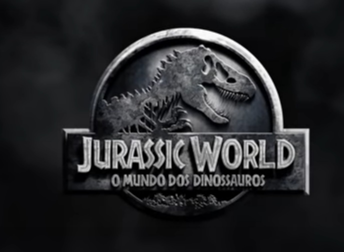 Jurassic Park e Jurassic World encantam milhões de pessoas em todo o mundo. E com o primeiro filme lançado há 31 anos, muitos atores que caíram nas graças do público já morreram. 