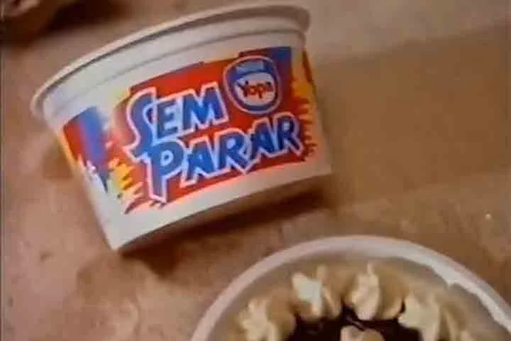 Nesse período, a empresa lançou picolés famosos, como o Comis, com a imagem do Mickey, e o famoso sorvete Sem Parar. 