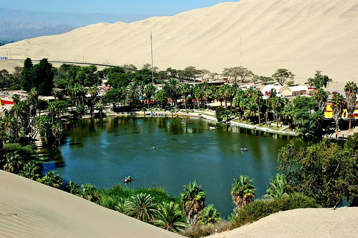 Atualmente, a vila se tornou um destino popular para visitantes interessados em explorar as enigmáticas Linhas de Nazca, misteriosos e lendários geoglifos.