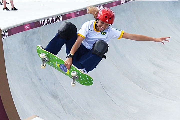 As rodas de poliuretano, criadas por Frank Nashworthy em 1973, revolucionaram o skate ao oferecer mais equilíbrio e velocidade para os praticantes executarem as manobras. 

