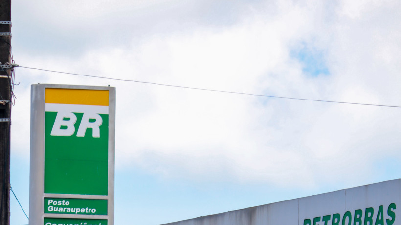 FORTALEZA, CEARÁ, BRASIL, 29-01-2024: Aumento de preços dos combustíveis, Petrobras anuncia reajuste do diesel e estados devem aumentar ICMS sobre os combustíveis. (Foto: Samuel Setubal/ O Povo) (Foto: Samuel Setubal)