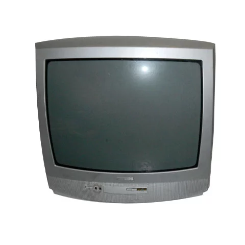 Aquelas TVs grandonas, também conhecidas como TVs de tubo, marcaram a infância de muita gente e começaram a ser comercializadas no início do Século 20. Hoje, não são mais vendidas. Elas foram substituídas por versões fininhas, fáceis de transportar e com resolução melhor, seja de plasma, led, 4k, 8k ou outras. Quem ainda tem TV tubo não dispõe de entrada para cabos da atualidade. 