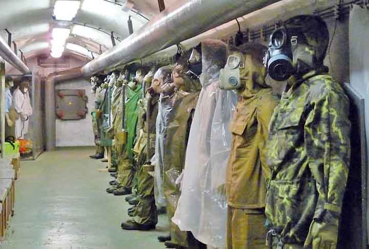 A entrada só é possível com a presença de um guia, e o local agora abriga uma mostra de itens utilizados pela União Soviética durante a Guerra Fria e a Segunda Guerra Mundial.