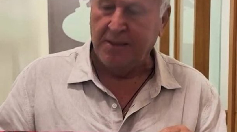 Meia, no entanto, já debutou com o número consagrado pelo Galinho. Ele é o sucessor de Gabigol