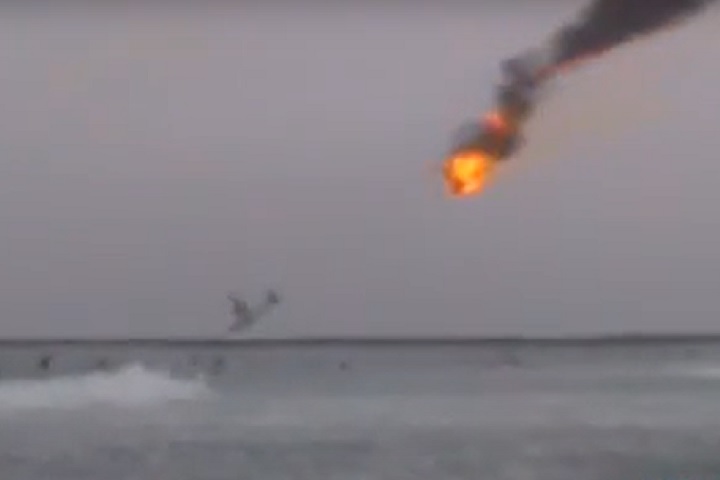 Turboélice da Chalks Ocean Airways (2005): Após decolar de Miami, na Flórida, a aeronave caiu no mar, causando a morte das 20 pessoas que estavam a bordo.