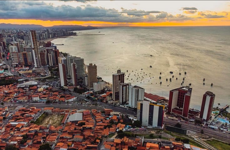 20º lugar: Fortaleza - O aluguel médio na capital do Ceará é R$ 32,61/m². A população da cidade é de 2,4 milhões, segundo dados do IBGE de 2022. 
