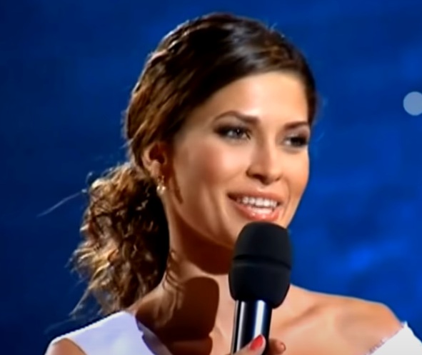 Vencedora da edição de 2002: Justine Pasek - País: Panamá - 22 anos quando ganhou o concurso