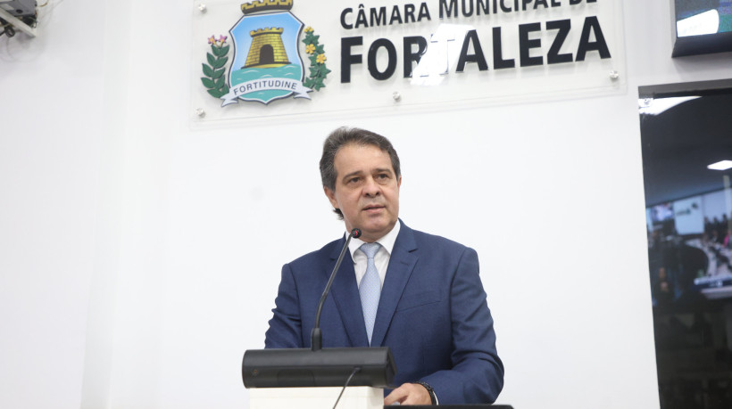 Prefeito Evandro Leitão (PT) na abertura das atividades da Câmara Municipal de Fortaleza
