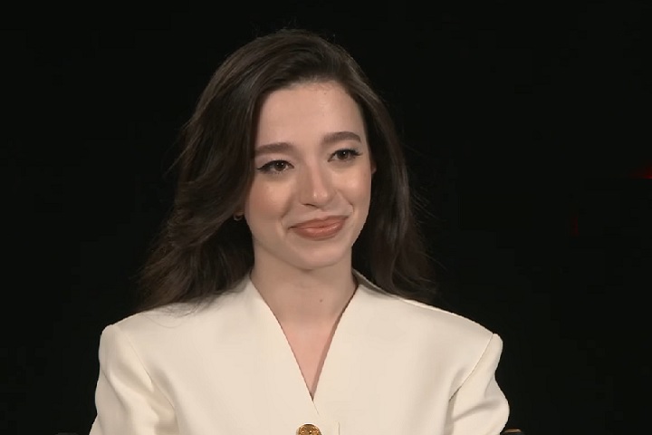 Seu interesse pela atuação surgiu durante a adolescência, mas sua trajetória profissional teve início por volta de 2013, quando participou de vários curtas-metragens.