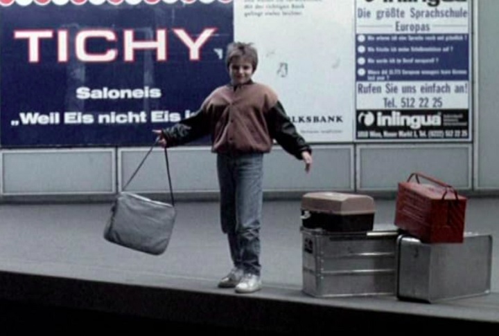 Quando criança, Stan fez uma pequena participação no filme 71 Fragmentos de uma Cronologia do Acaso, de 1994.