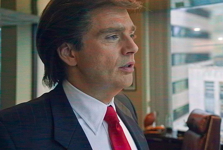 Em entrevista ao programa USA Today, ele deu detalhes da dieta que precisou adotar para ficar com o rosto mais inchado.