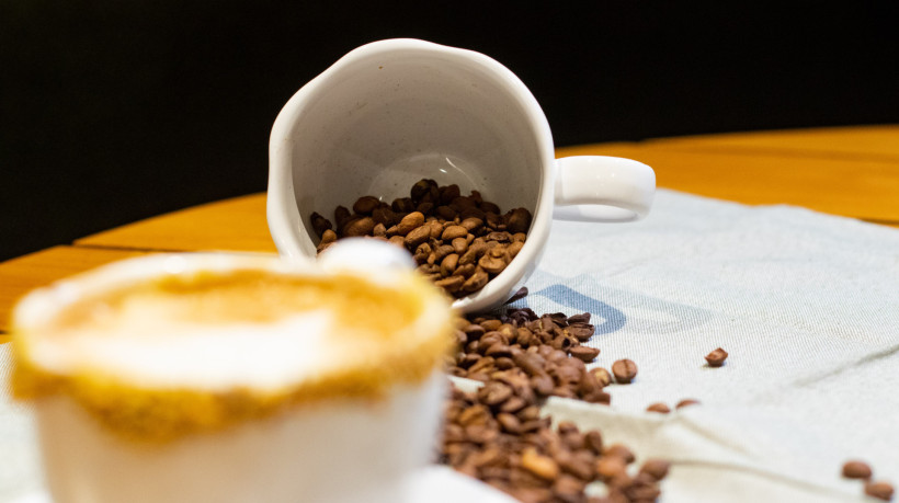  EUA reconsidera  isentar de tarifas comerciais bens incapazes de "crescer" em solo americano, como caf&eacute;, cacau e outros produtos. 

