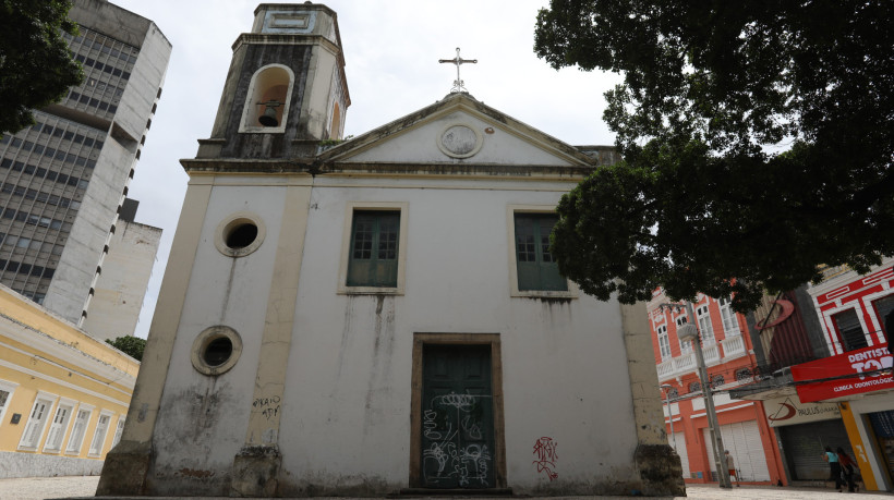 Igreja do Rosário, no Centro de Fortaleza, está há duas décadas sem reformas